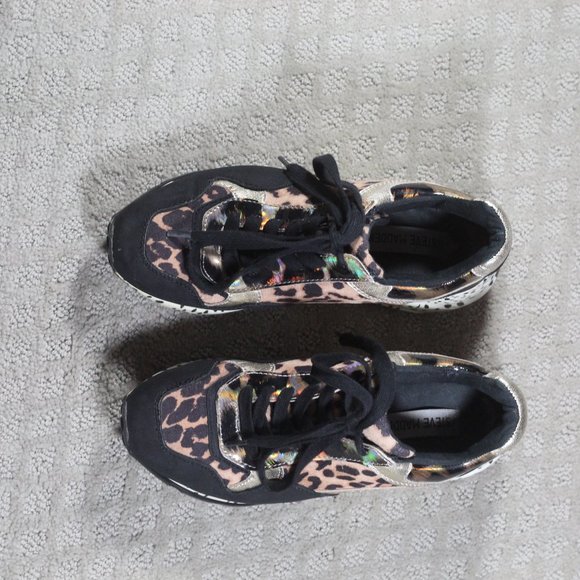 Steve MADDEN Size 6.5* Bena Cheetah Cliff Raised Sneakers (Tagged 8 runs small ) - Picture 2 of 9